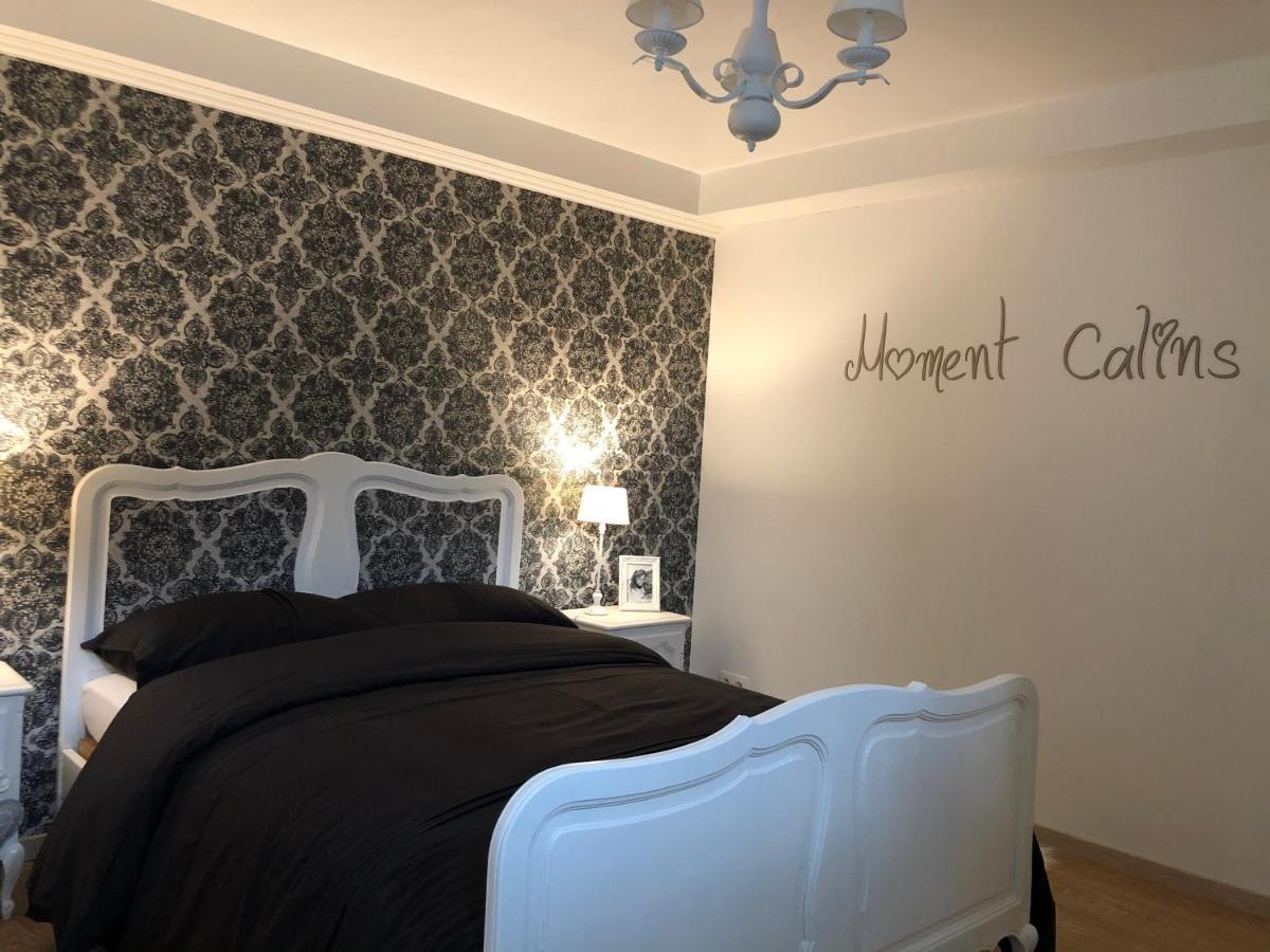 Au Refuge Du Speleo Bed & Breakfast Hotton Bagian luar foto